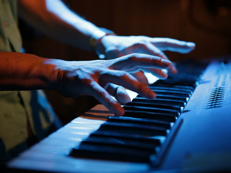 Digital Pianos: Key to Specifications & Prices